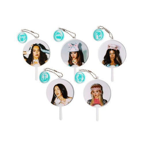 [PREORDER] KATSEYE - Wild - Random Mini Image Picket (RANDOM)