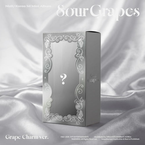 [PREORDER] NIZIU - Sour Grapes (Grape Charm Ver.)